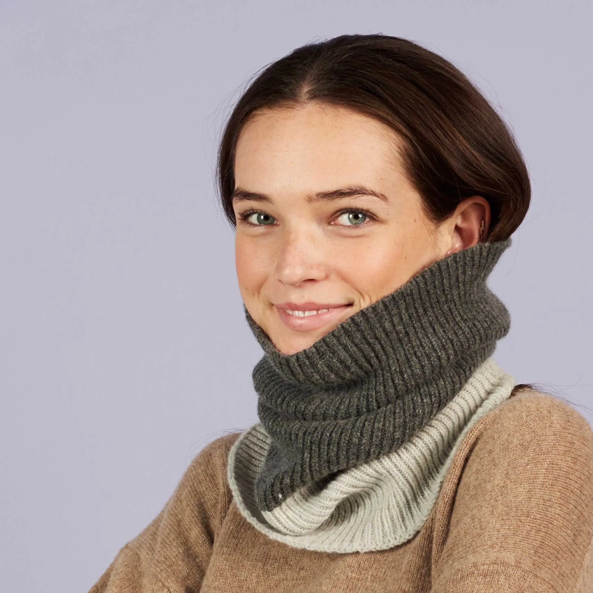 Grey Block Lambswool Snood
