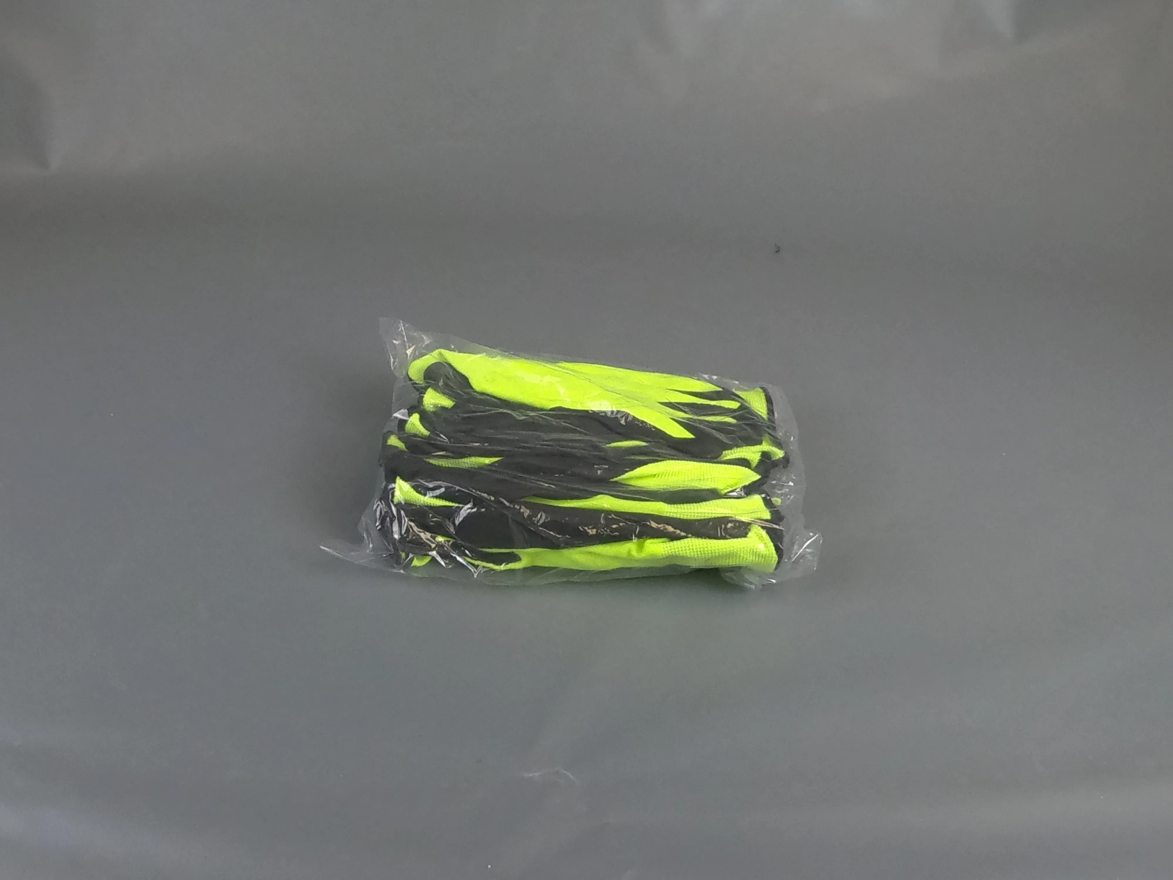 Nitrile Sandy Fluorescent Green Polyester Glove ( touch-screen)  Size XL  144 pairs