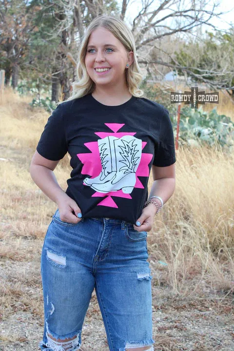 Online Exclusive | Made For Walkin' Short Sleeve Graphic Tee in Black