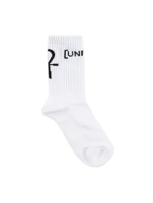 Status symbol White socks